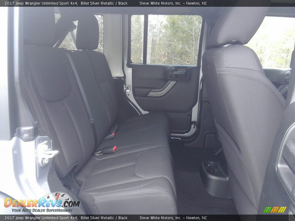 2017 Jeep Wrangler Unlimited Sport 4x4 Billet Silver Metallic / Black Photo #15