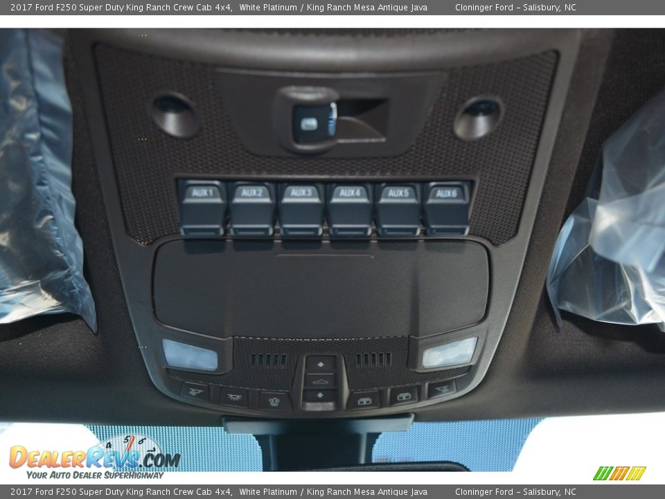 2017 Ford F250 Super Duty King Ranch Crew Cab 4x4 White Platinum / King Ranch Mesa Antique Java Photo #23