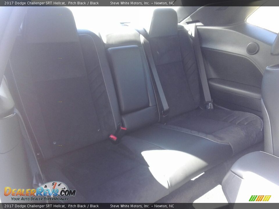 2017 Dodge Challenger SRT Hellcat Pitch Black / Black Photo #13