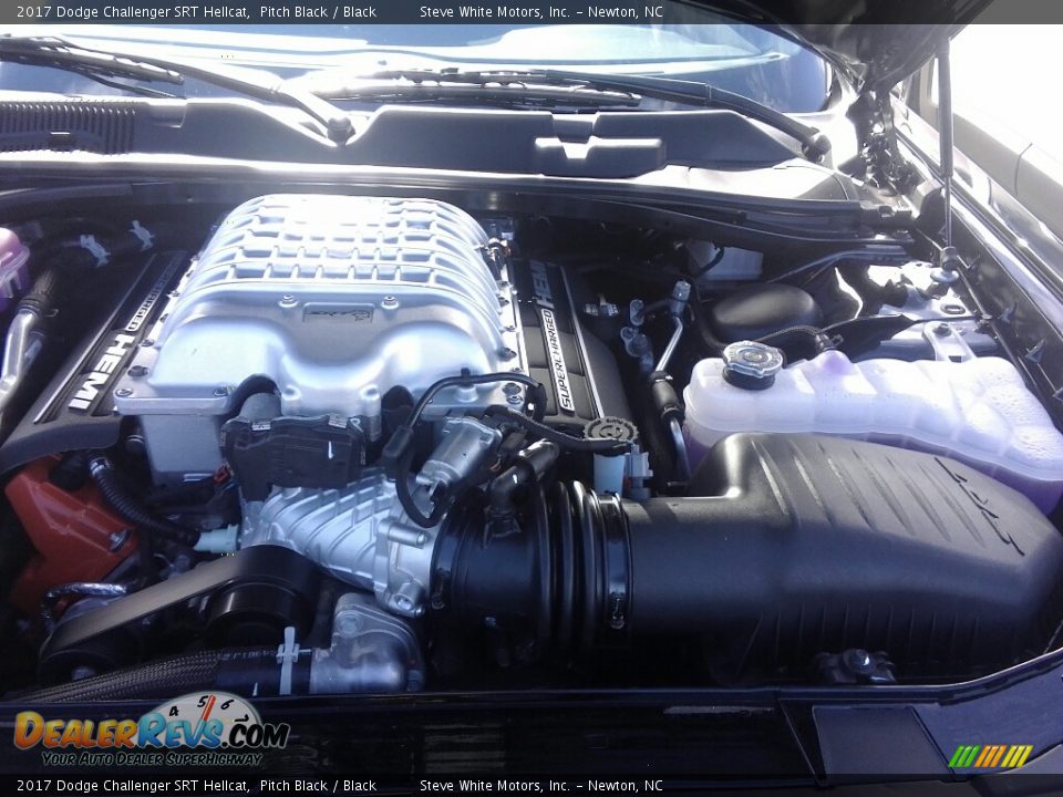 2017 Dodge Challenger SRT Hellcat Pitch Black / Black Photo #28