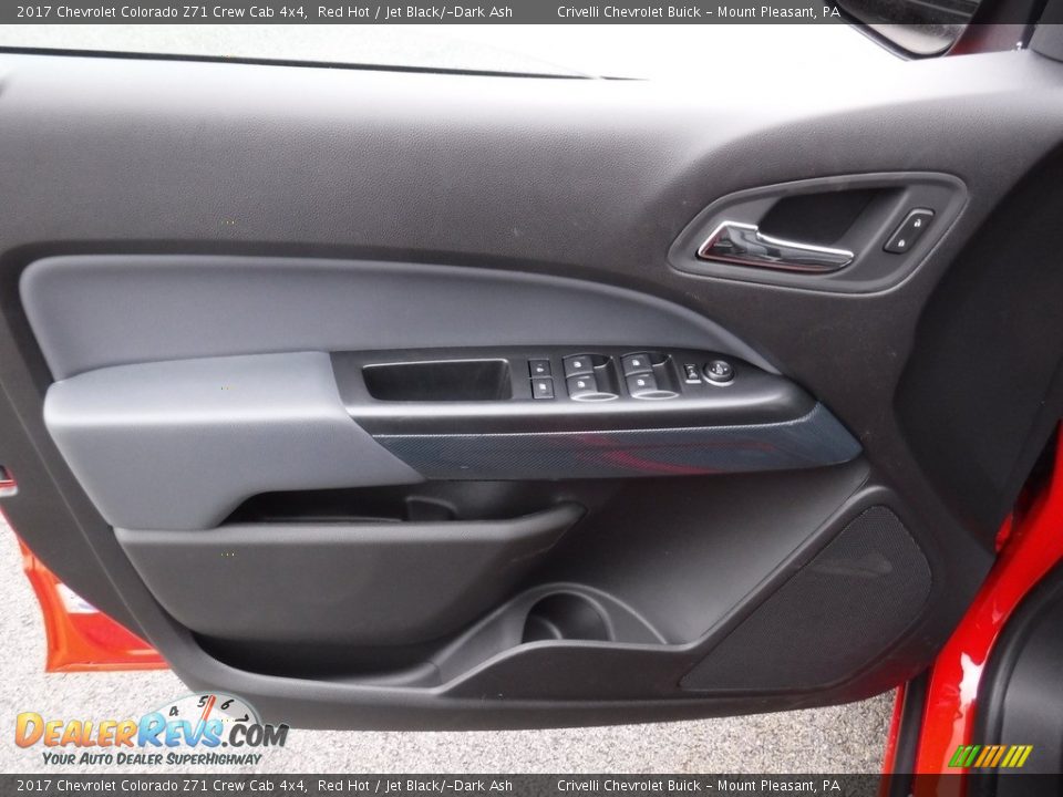Door Panel of 2017 Chevrolet Colorado Z71 Crew Cab 4x4 Photo #10