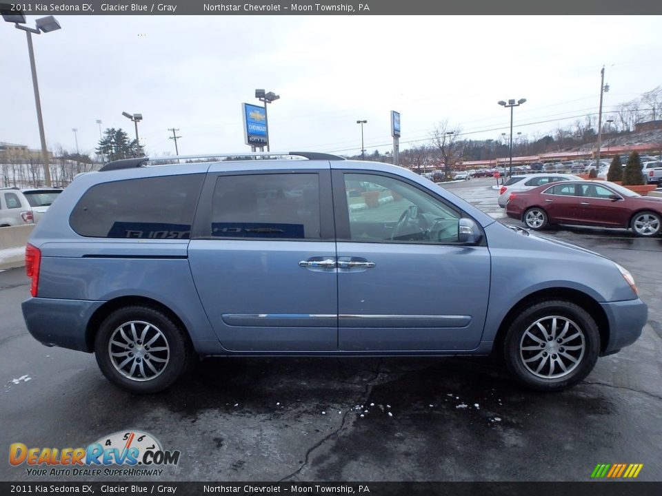 2011 Kia Sedona EX Glacier Blue / Gray Photo #10
