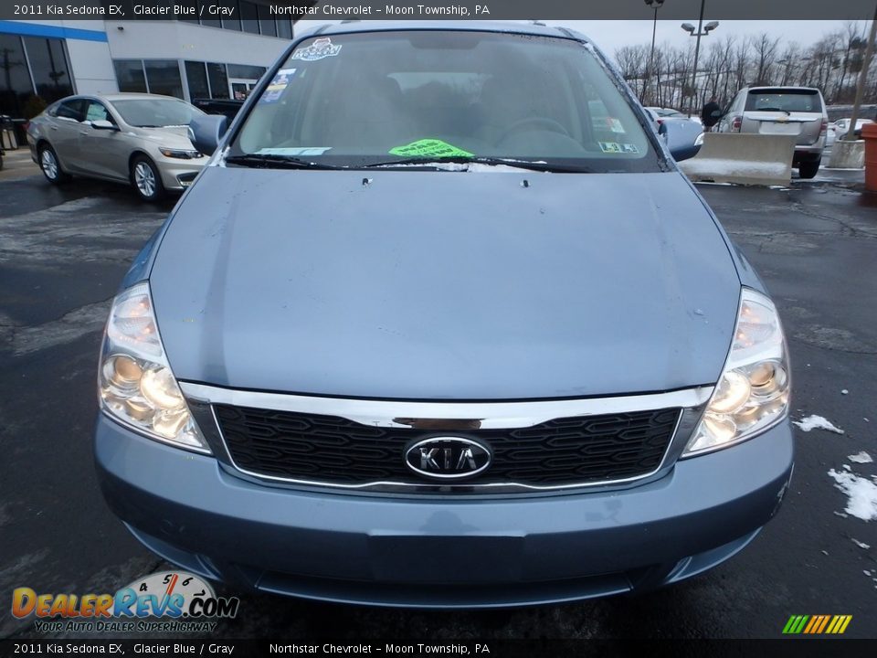 2011 Kia Sedona EX Glacier Blue / Gray Photo #13