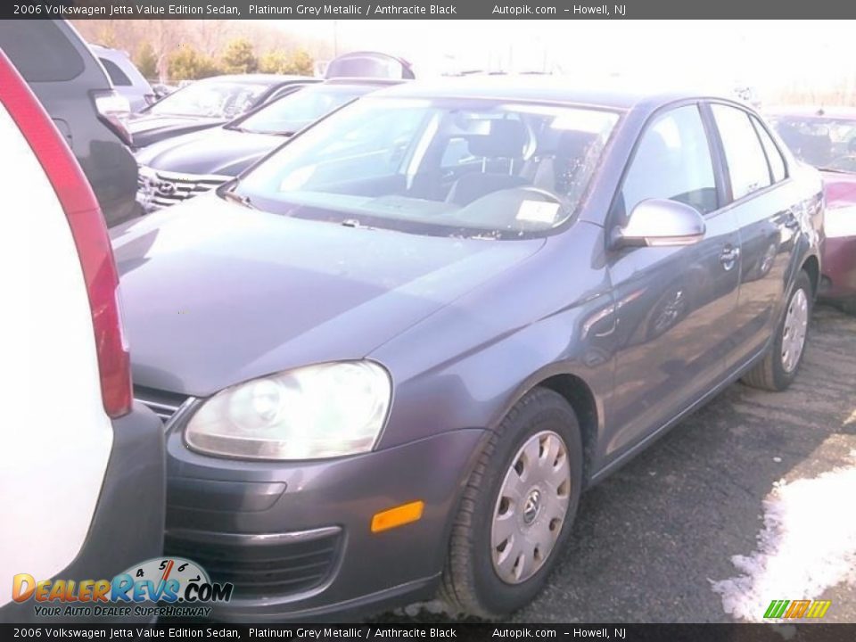 2006 Volkswagen Jetta Value Edition Sedan Platinum Grey Metallic / Anthracite Black Photo #1