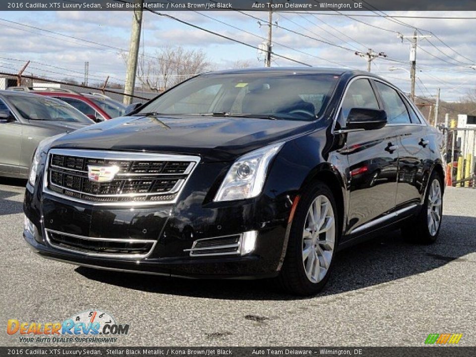 2016 Cadillac XTS Luxury Sedan Stellar Black Metallic / Kona Brown/Jet Black Photo #3