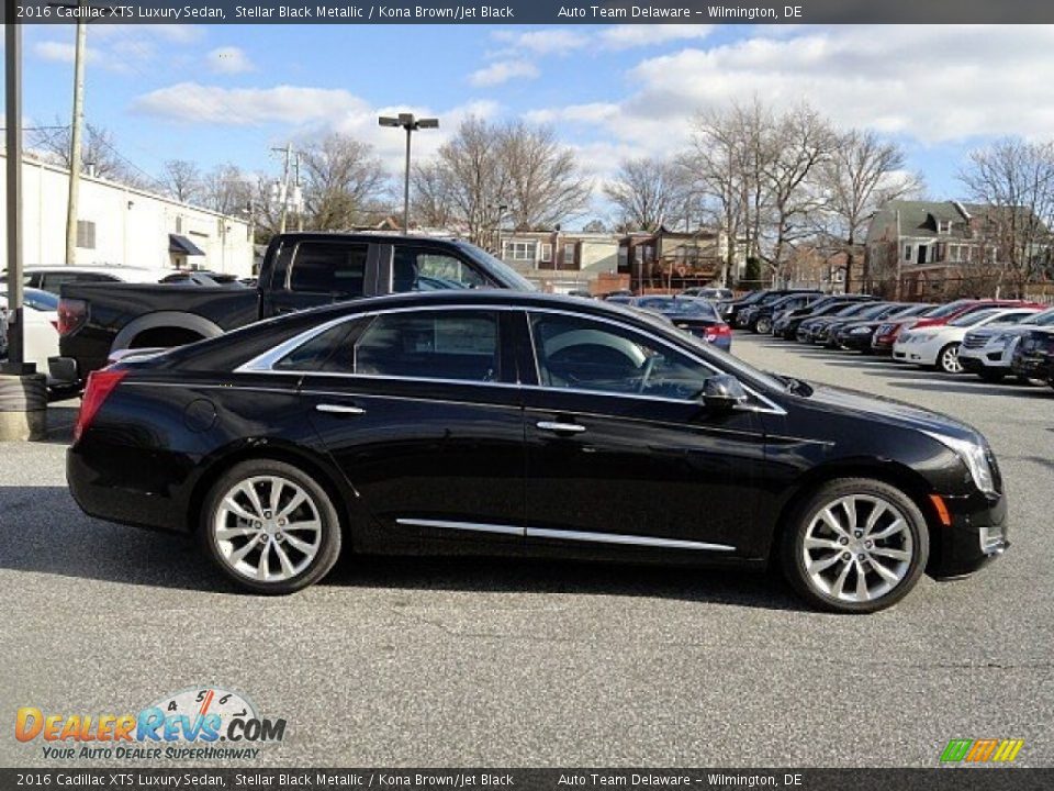 2016 Cadillac XTS Luxury Sedan Stellar Black Metallic / Kona Brown/Jet Black Photo #7