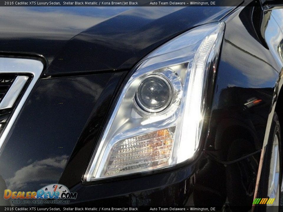 2016 Cadillac XTS Luxury Sedan Stellar Black Metallic / Kona Brown/Jet Black Photo #9