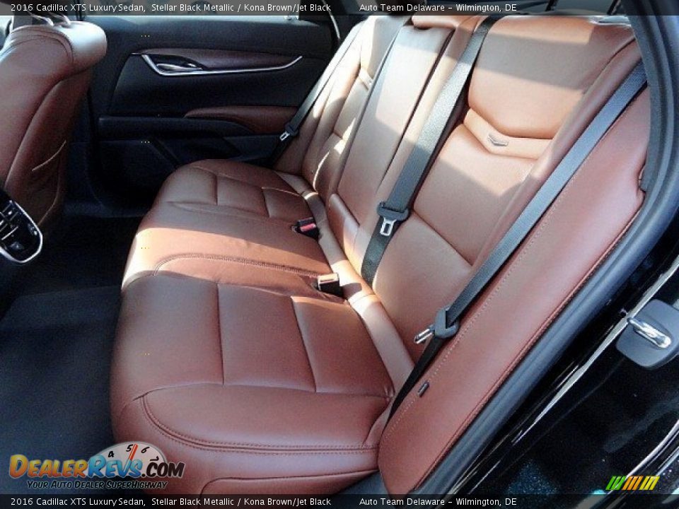 2016 Cadillac XTS Luxury Sedan Stellar Black Metallic / Kona Brown/Jet Black Photo #10