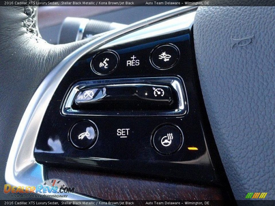2016 Cadillac XTS Luxury Sedan Stellar Black Metallic / Kona Brown/Jet Black Photo #23