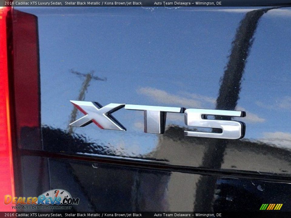 2016 Cadillac XTS Luxury Sedan Stellar Black Metallic / Kona Brown/Jet Black Photo #31