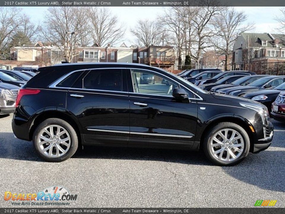 2017 Cadillac XT5 Luxury AWD Stellar Black Metallic / Cirrus Photo #7