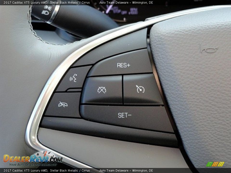 2017 Cadillac XT5 Luxury AWD Stellar Black Metallic / Cirrus Photo #23