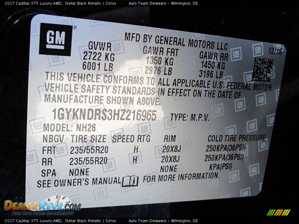 2017 Cadillac XT5 Luxury AWD Stellar Black Metallic / Cirrus Photo #27