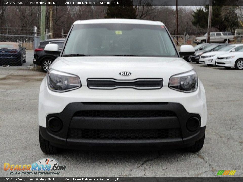 2017 Kia Soul Clear White / Black Photo #2