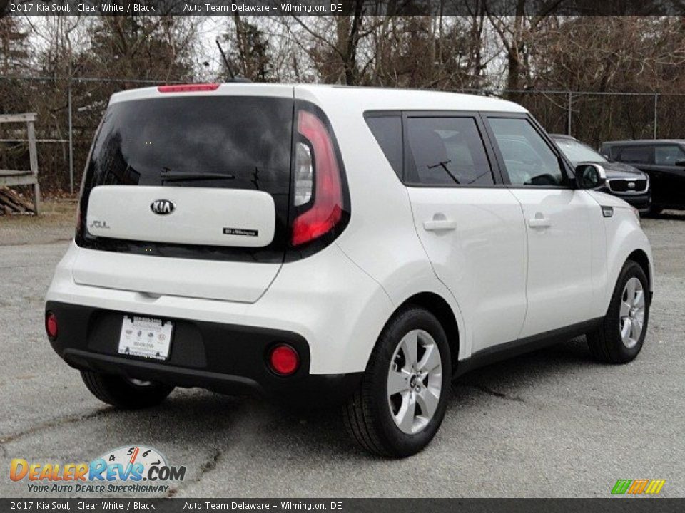 2017 Kia Soul Clear White / Black Photo #6
