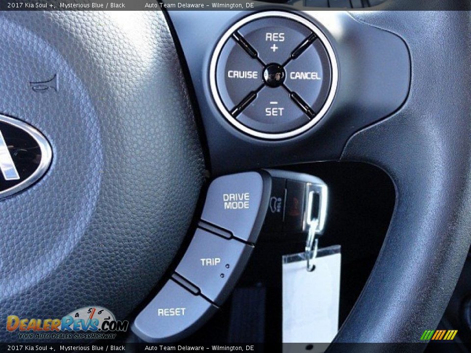 Controls of 2017 Kia Soul + Photo #21