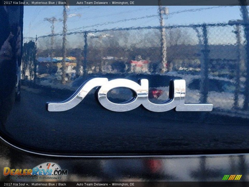 2017 Kia Soul + Mysterious Blue / Black Photo #28