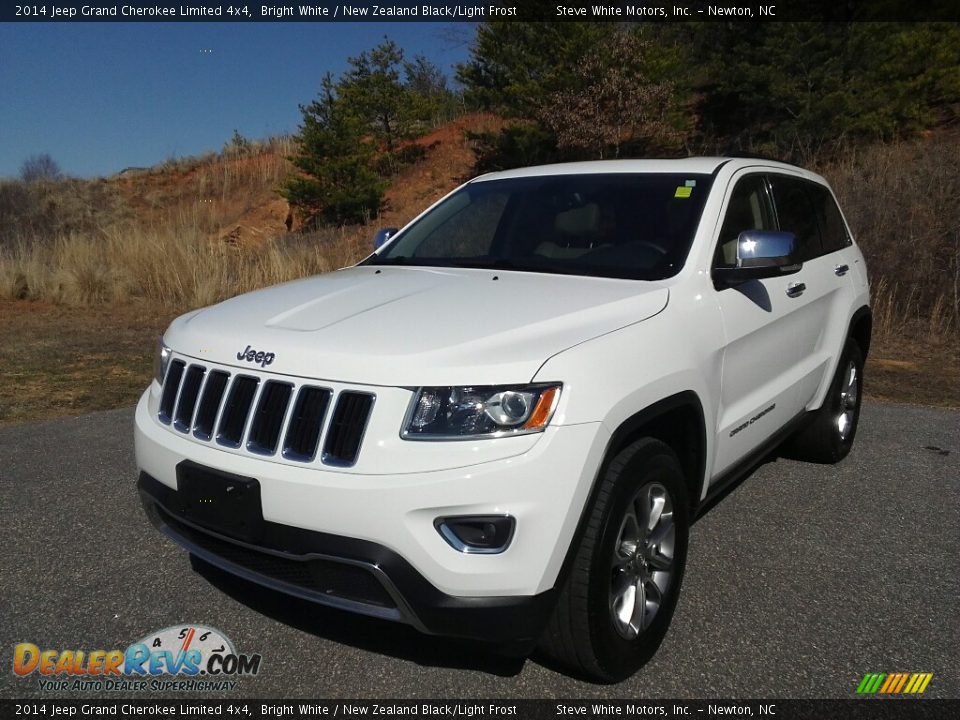2014 Jeep Grand Cherokee Limited 4x4 Bright White / New Zealand Black/Light Frost Photo #2