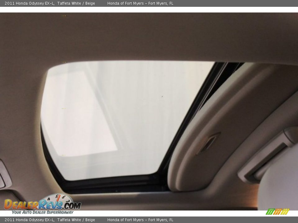 2011 Honda Odyssey EX-L Taffeta White / Beige Photo #26