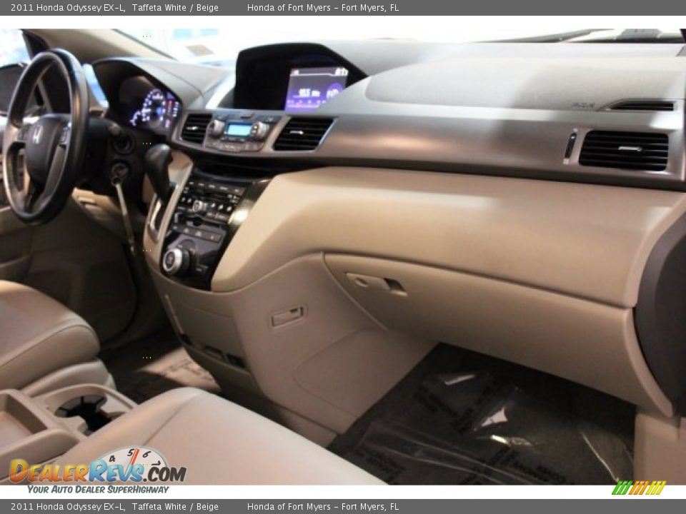 2011 Honda Odyssey EX-L Taffeta White / Beige Photo #36
