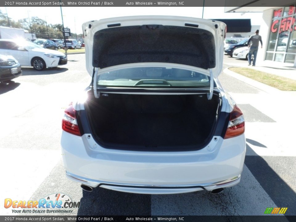2017 Honda Accord Sport Sedan White Orchid Pearl / Black Photo #5