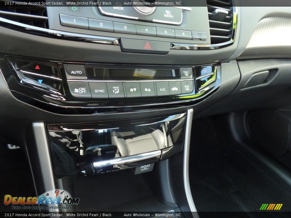 2017 Honda Accord Sport Sedan White Orchid Pearl / Black Photo #19