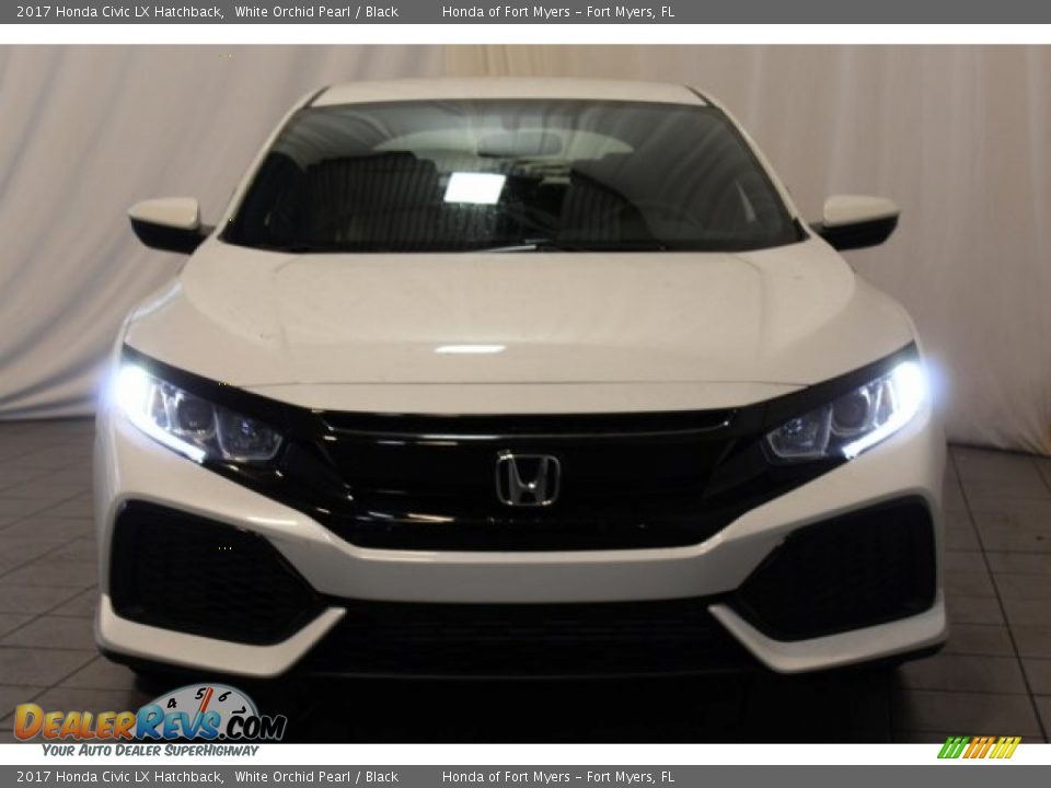 2017 Honda Civic LX Hatchback White Orchid Pearl / Black Photo #4