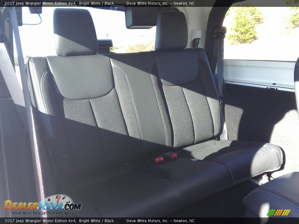 2017 Jeep Wrangler Winter Edition 4x4 Bright White / Black Photo #15