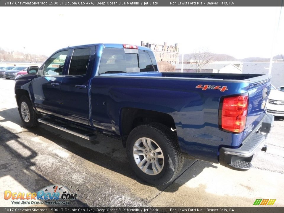2017 Chevrolet Silverado 1500 LT Double Cab 4x4 Deep Ocean Blue Metallic / Jet Black Photo #5