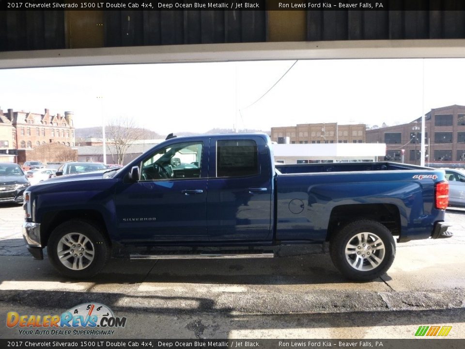 2017 Chevrolet Silverado 1500 LT Double Cab 4x4 Deep Ocean Blue Metallic / Jet Black Photo #6