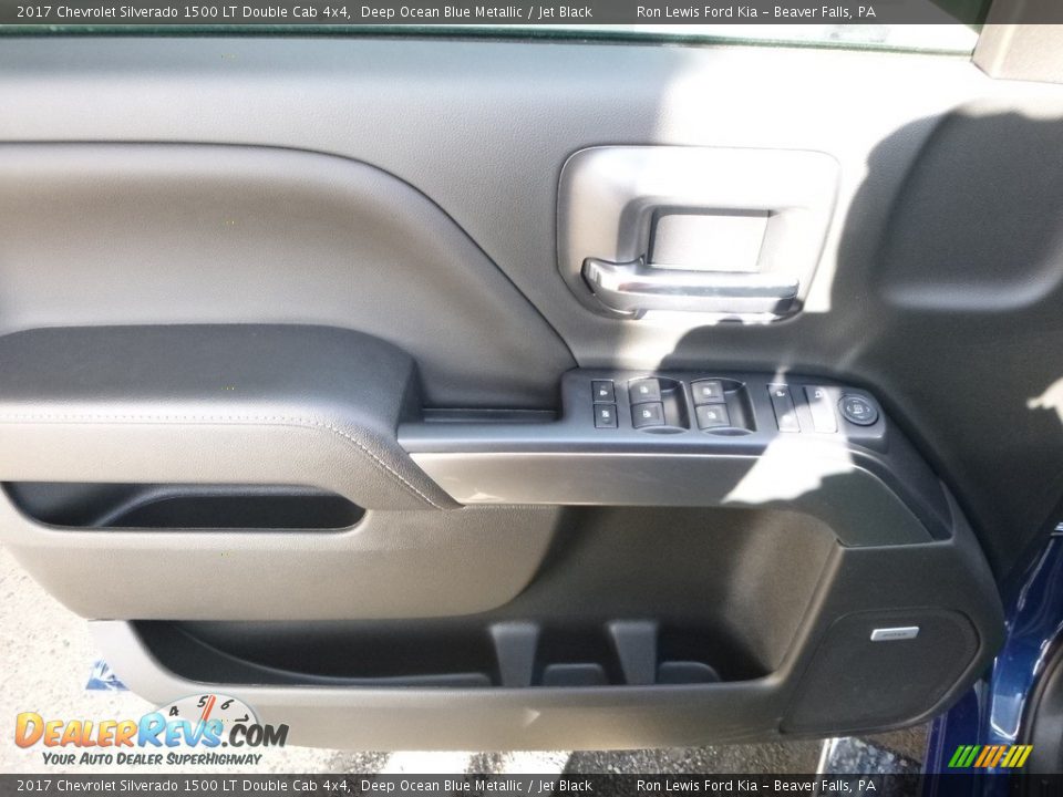 2017 Chevrolet Silverado 1500 LT Double Cab 4x4 Deep Ocean Blue Metallic / Jet Black Photo #14