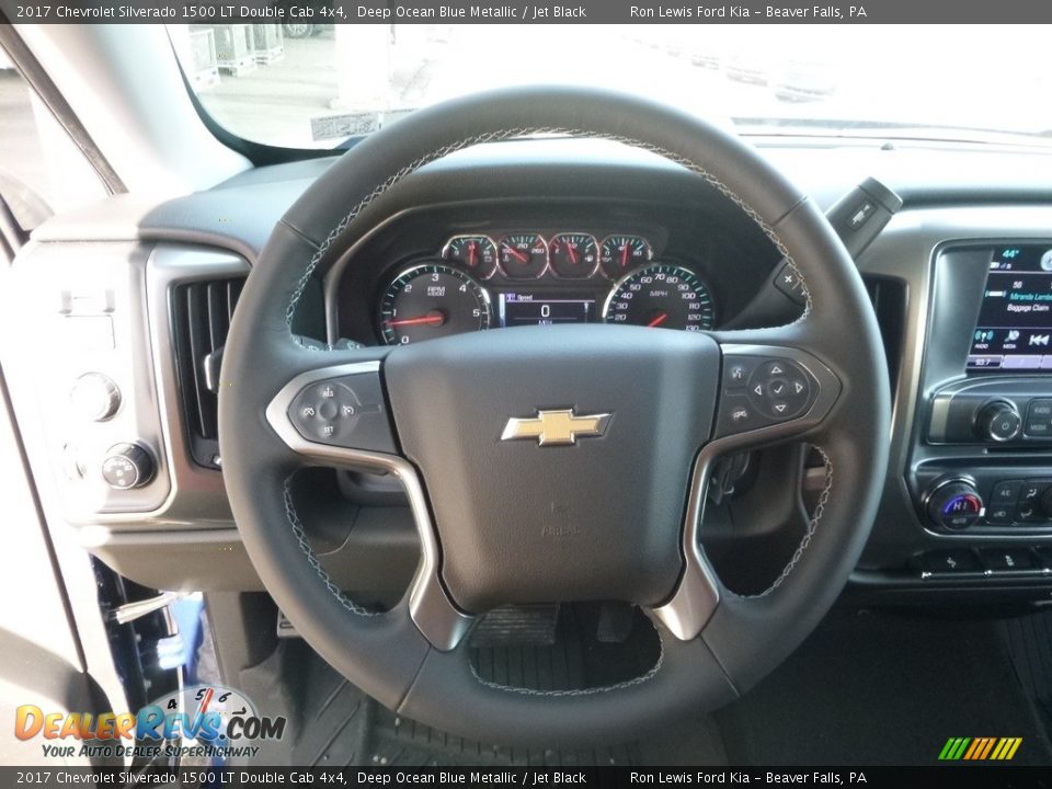 2017 Chevrolet Silverado 1500 LT Double Cab 4x4 Deep Ocean Blue Metallic / Jet Black Photo #18