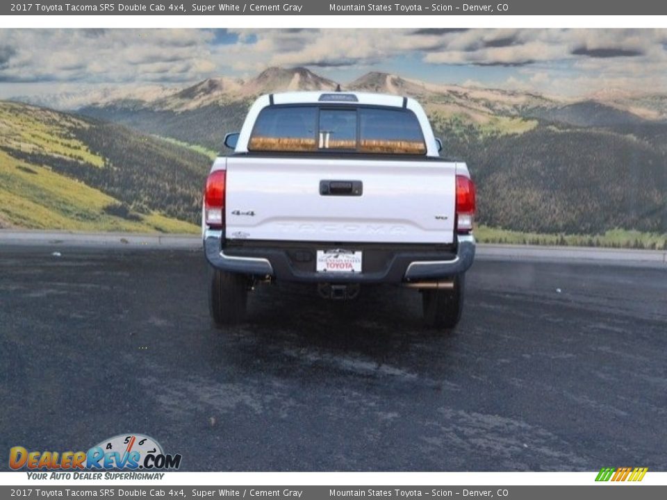 2017 Toyota Tacoma SR5 Double Cab 4x4 Super White / Cement Gray Photo #4