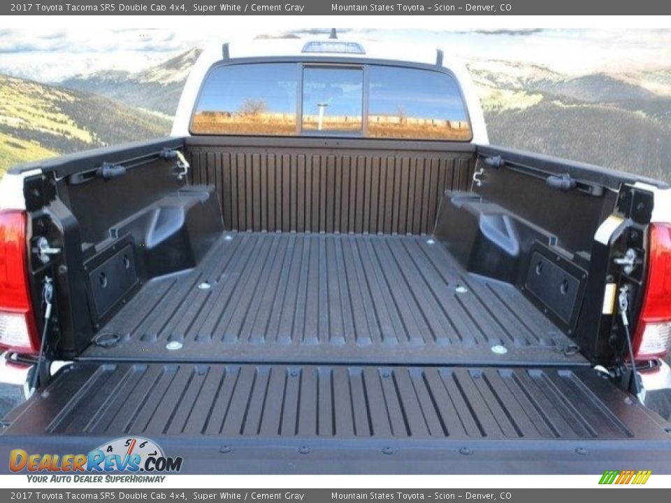 2017 Toyota Tacoma SR5 Double Cab 4x4 Super White / Cement Gray Photo #8