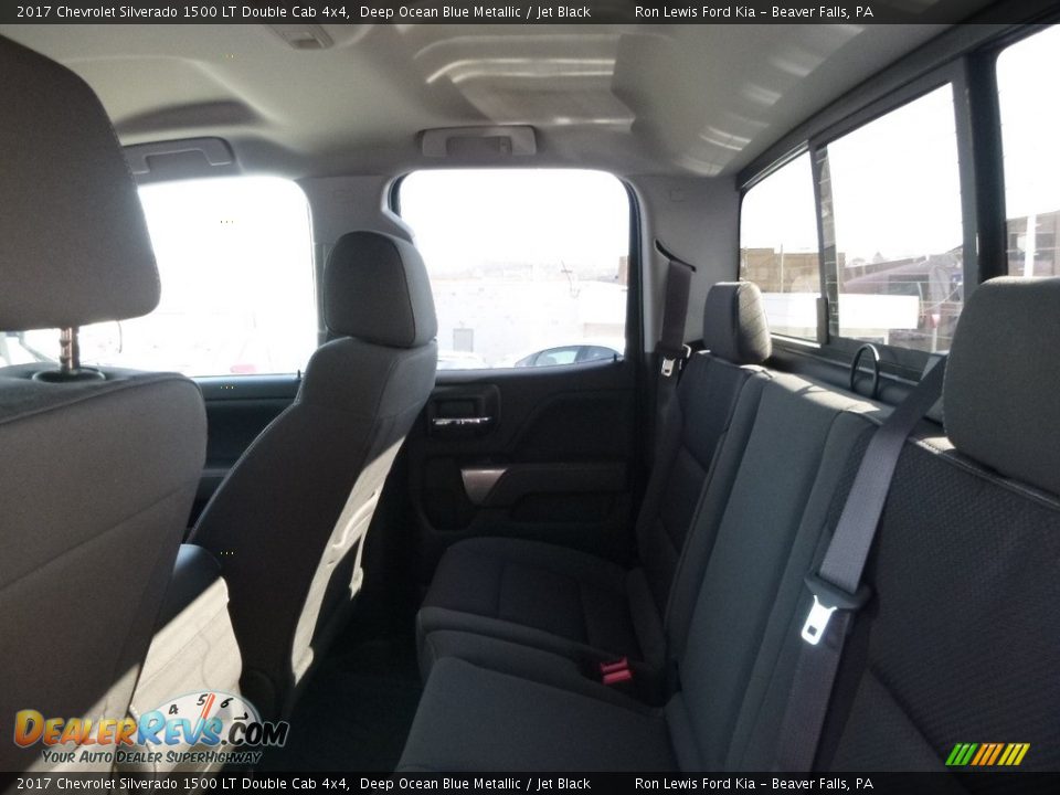 2017 Chevrolet Silverado 1500 LT Double Cab 4x4 Deep Ocean Blue Metallic / Jet Black Photo #12