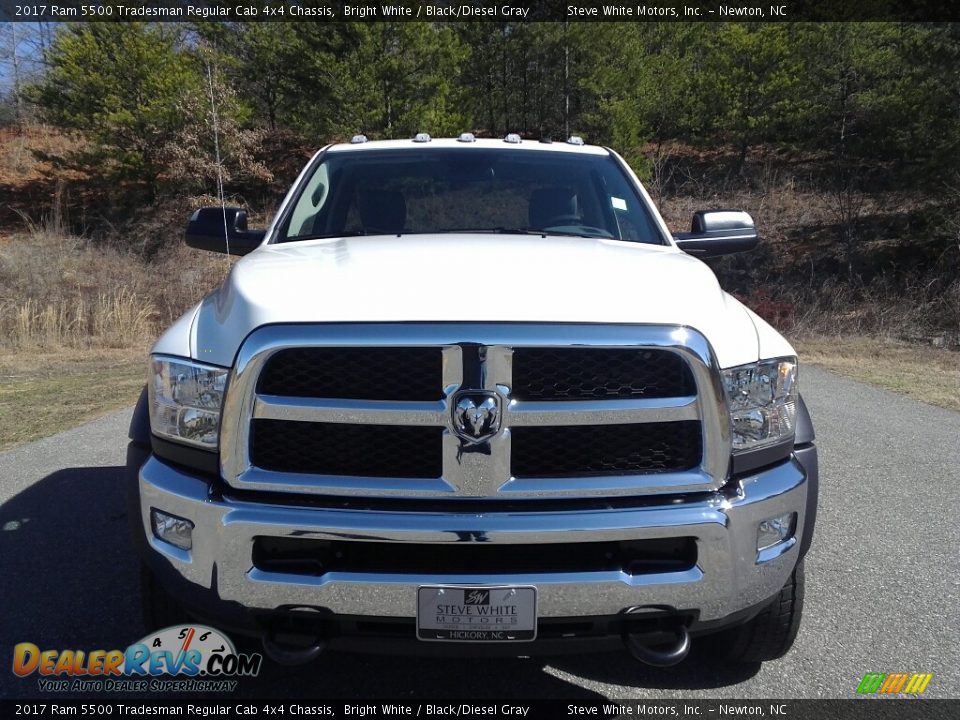 2017 Ram 5500 Tradesman Regular Cab 4x4 Chassis Bright White / Black/Diesel Gray Photo #3
