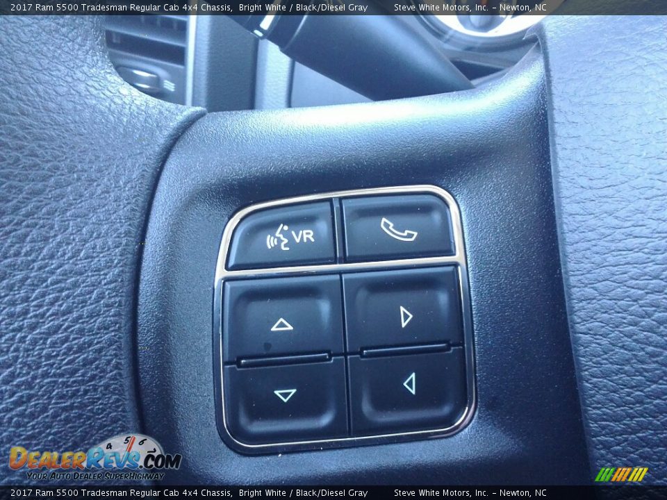 2017 Ram 5500 Tradesman Regular Cab 4x4 Chassis Bright White / Black/Diesel Gray Photo #13