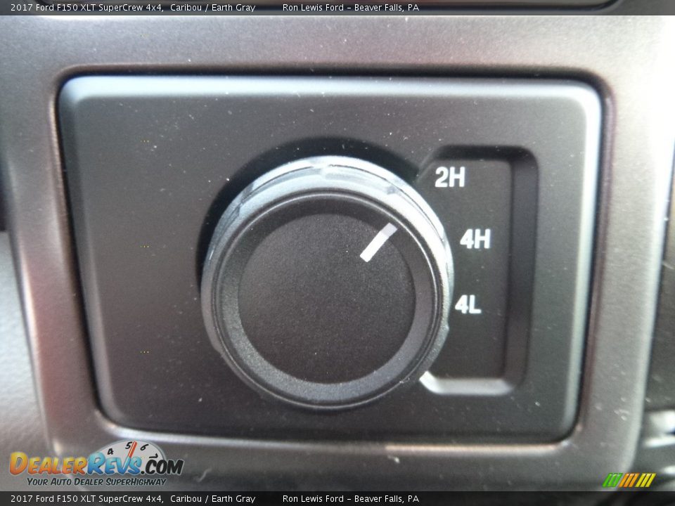 Controls of 2017 Ford F150 XLT SuperCrew 4x4 Photo #17