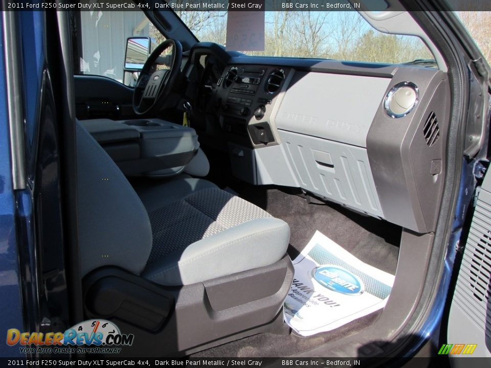 2011 Ford F250 Super Duty XLT SuperCab 4x4 Dark Blue Pearl Metallic / Steel Gray Photo #29