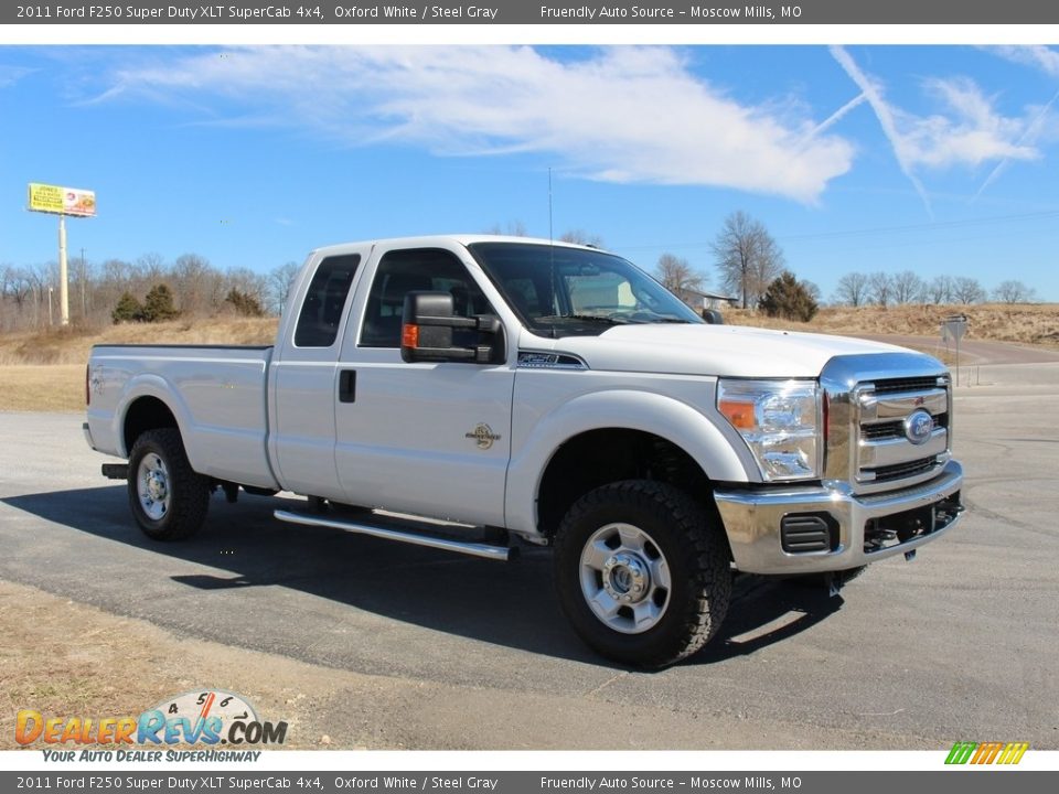 2011 Ford F250 Super Duty XLT SuperCab 4x4 Oxford White / Steel Gray Photo #5