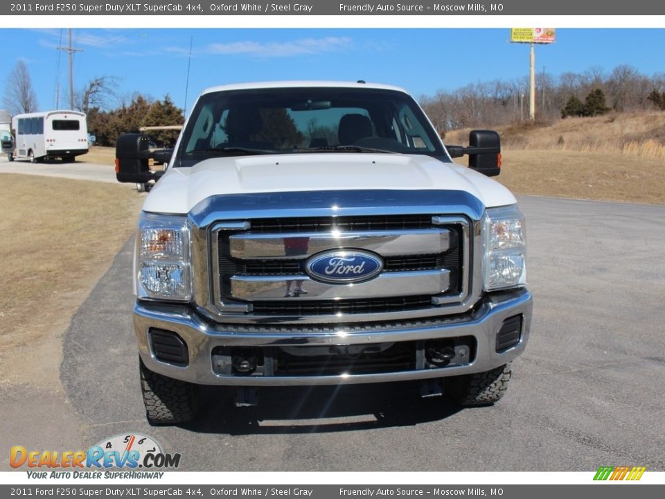 2011 Ford F250 Super Duty XLT SuperCab 4x4 Oxford White / Steel Gray Photo #31