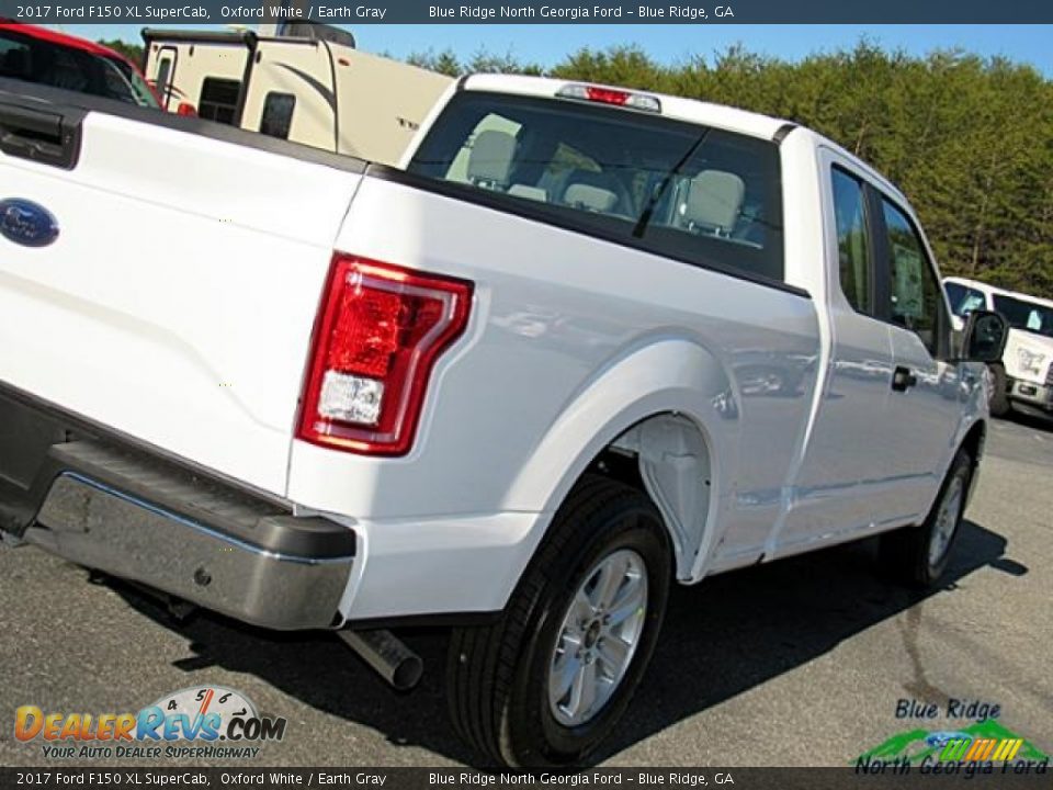 2017 Ford F150 XL SuperCab Oxford White / Earth Gray Photo #31