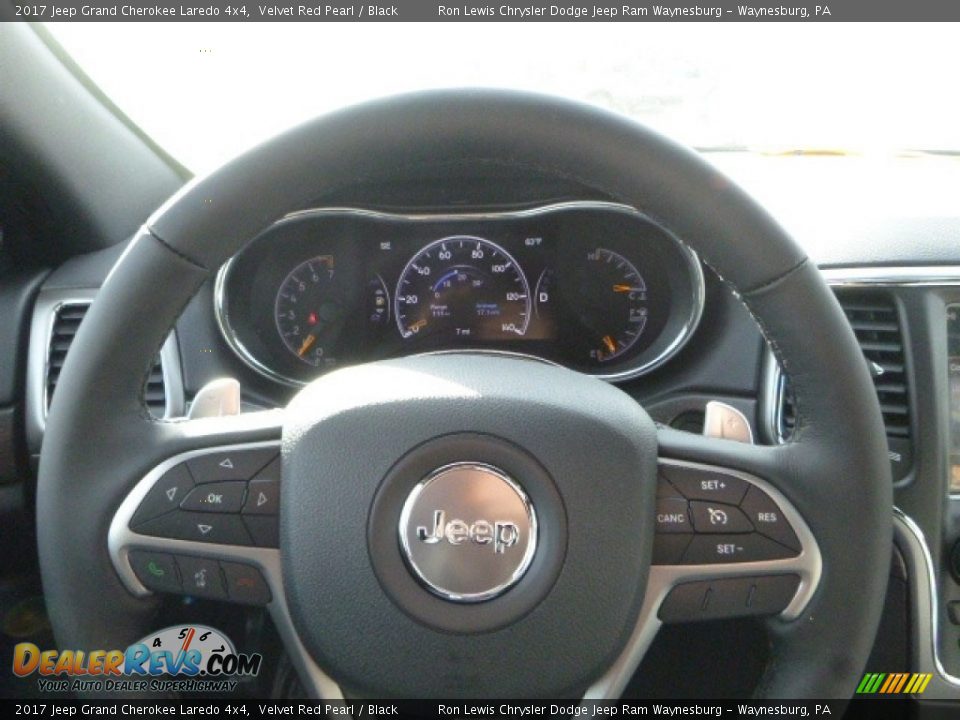 2017 Jeep Grand Cherokee Laredo 4x4 Velvet Red Pearl / Black Photo #20