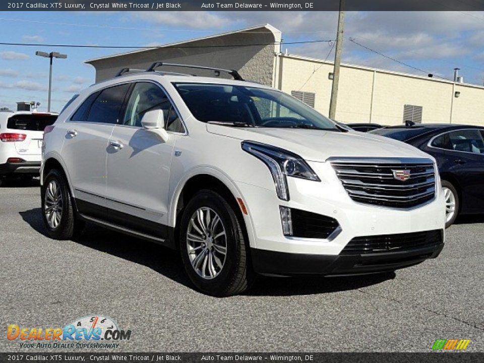 2017 Cadillac XT5 Luxury Crystal White Tricoat / Jet Black Photo #1