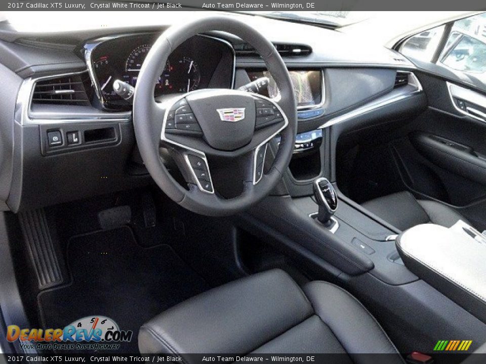 2017 Cadillac XT5 Luxury Crystal White Tricoat / Jet Black Photo #15