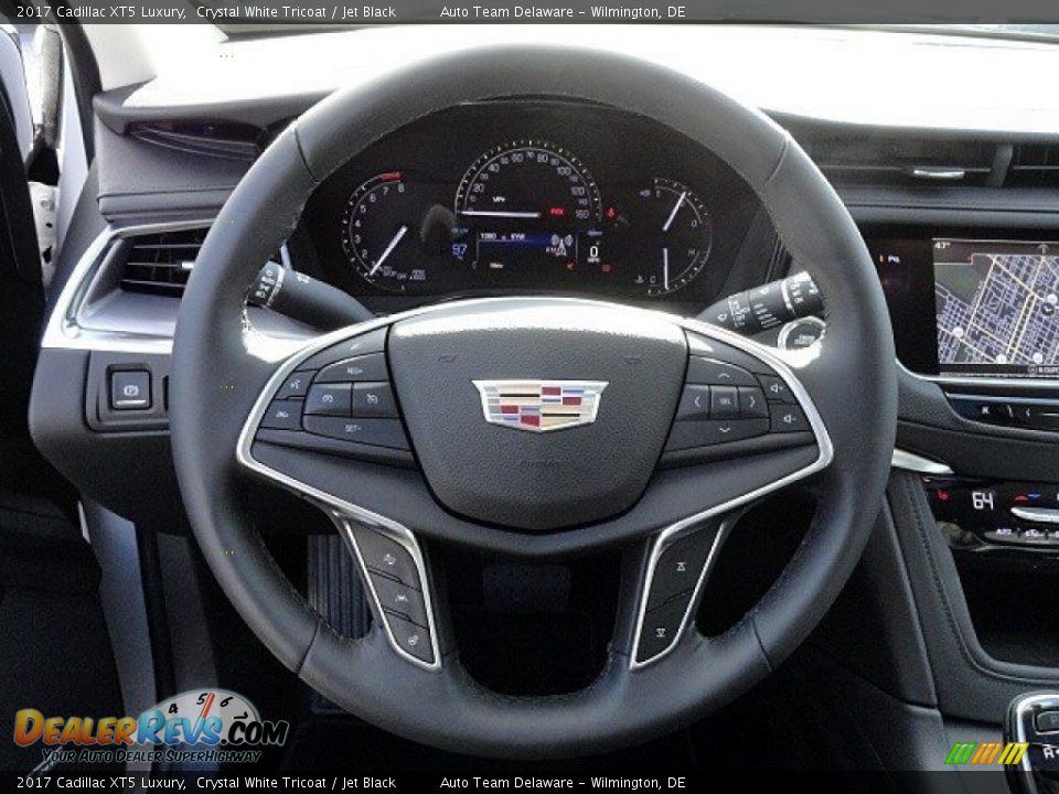 2017 Cadillac XT5 Luxury Crystal White Tricoat / Jet Black Photo #22