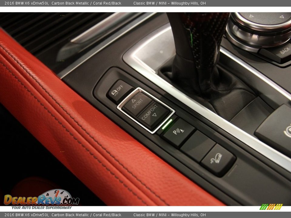 Controls of 2016 BMW X6 xDrive50i Photo #25