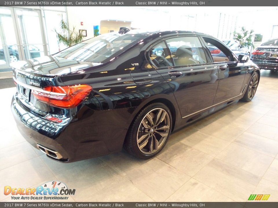 Carbon Black Metallic 2017 BMW 7 Series M760i xDrive Sedan Photo #3