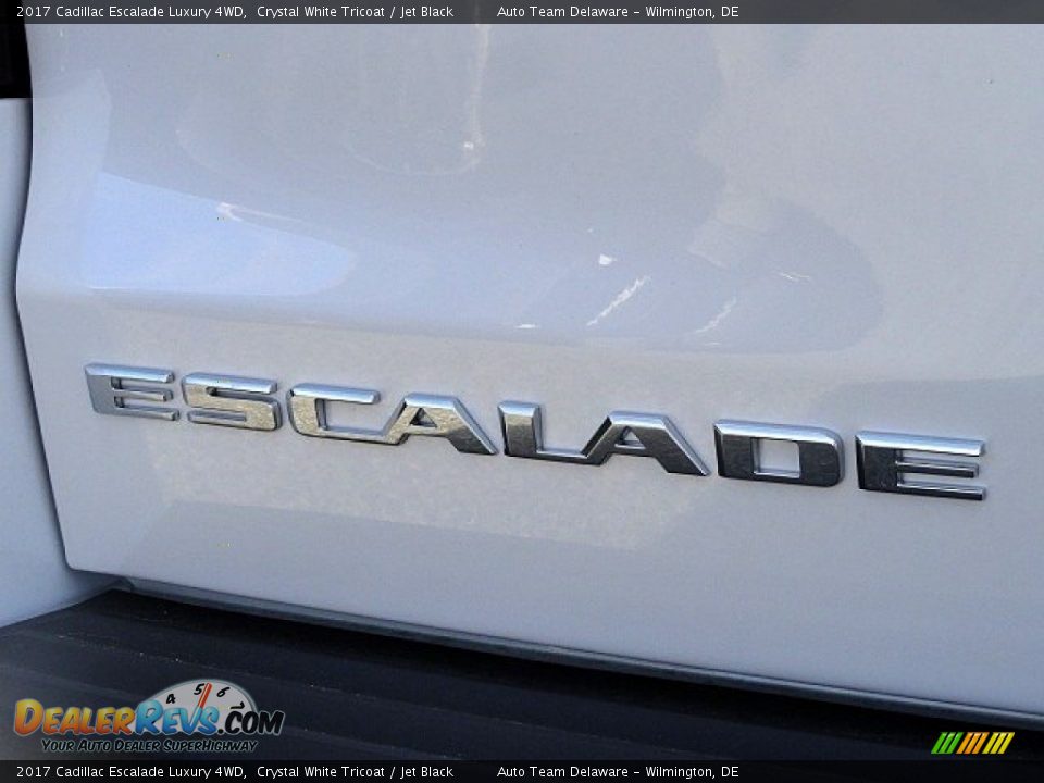 2017 Cadillac Escalade Luxury 4WD Logo Photo #30