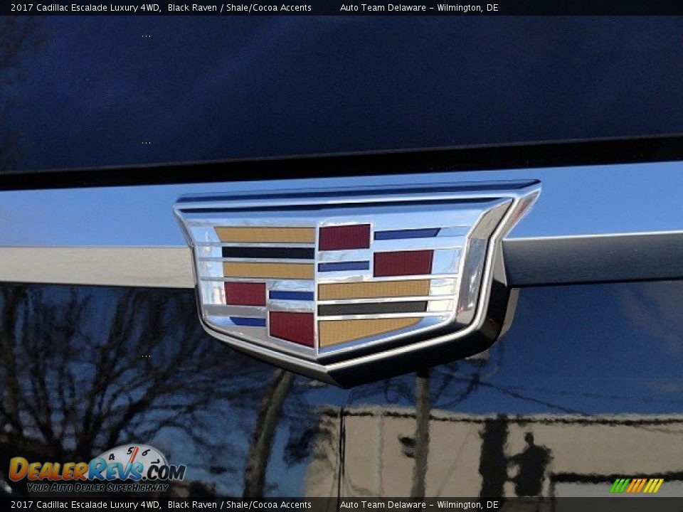 2017 Cadillac Escalade Luxury 4WD Black Raven / Shale/Cocoa Accents Photo #32